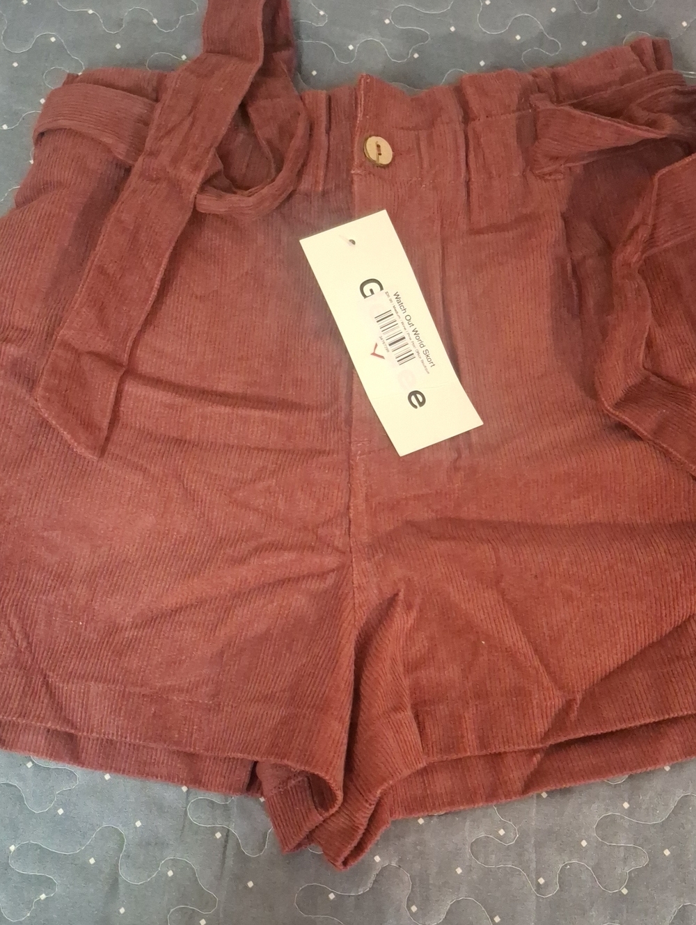 GeeGee Corduroy shorts size medium NWT
